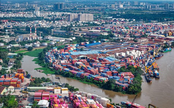 Ngành bán dẫn, logistics vào ‘tầm ngắm’ đào tạo nhân lực của TP.HCM