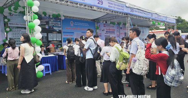 Ngành y tế TP.HCM nhắn gửi gì với bác sĩ trẻ đang tìm việc làm?