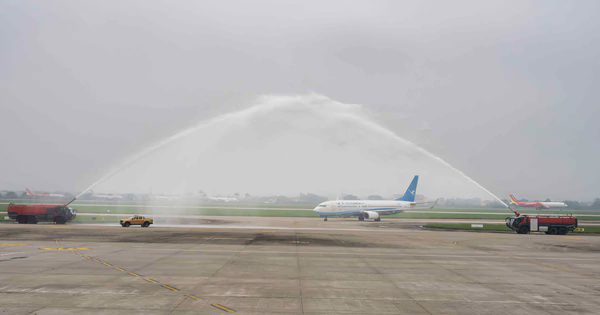 Ngày 24/9, sân bay Nội Bài có một máy bay hạ cánh: Khách lạ là ai?