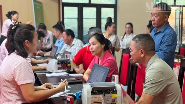 Ngày hội tiết kiệm, chung tay vì người nghèo ở Điện Biên