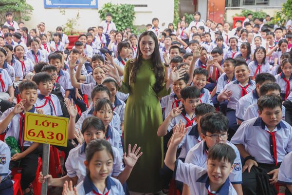 Ngày khai giảng ở ngôi trường đông nhất cả nước