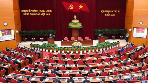 Ngày làm việc thứ tư và bế mạc Hội nghị lần thứ tư Ban Chấp hành Trung ương Đảng khóa XIV