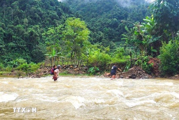 Nghệ An: Nhiều hồ thủy điện đồng loạt xả điều tiết ứng phó mưa lớn