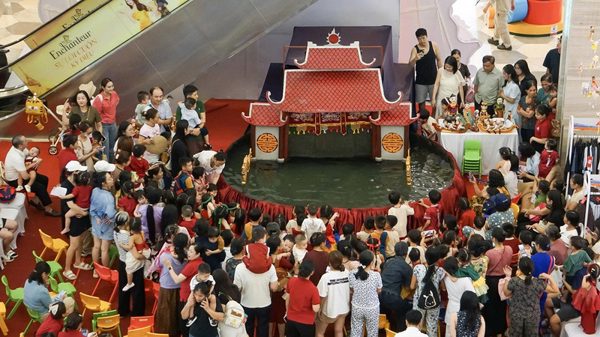 Nghệ sĩ Phan Thanh Liêm: Đưa rối nước từ ao làng đến không gian hiện đại