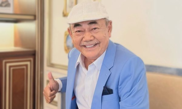 Nghệ sĩ Việt Anh: 'Thu nhập tôi đủ sống'