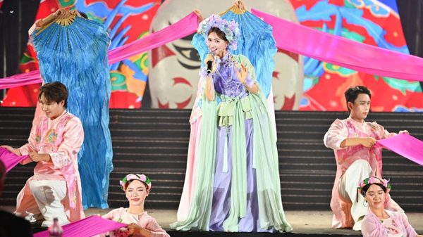 Nghị quyết số 26-NQ/TW: Khi hai trụ cột du lịch và công nghiệp văn hóa song hành
