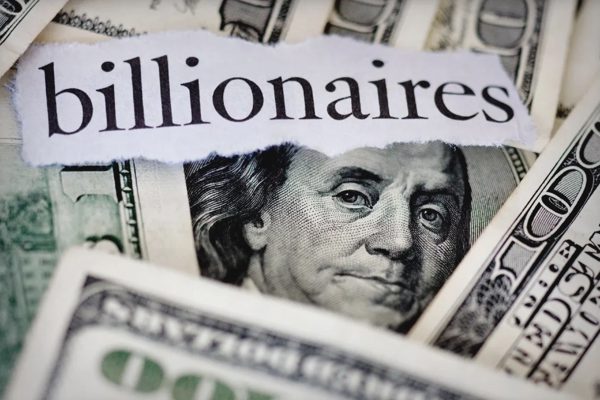 Nghịch lý tỷ phú “cháy túi”: Có hàng tỷ USD nhưng vẫn âm tiền