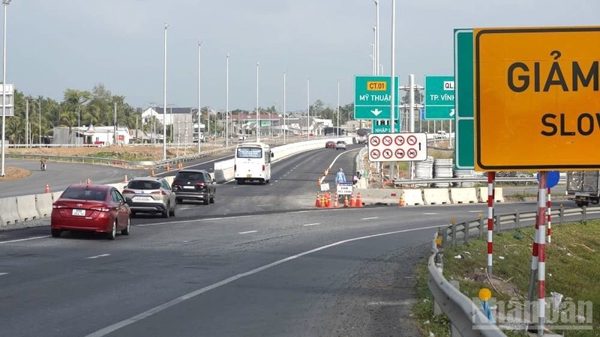 Nghiên cứu mở rộng cao tốc Mỹ Thuận-Cần Thơ lên 6 làn xe