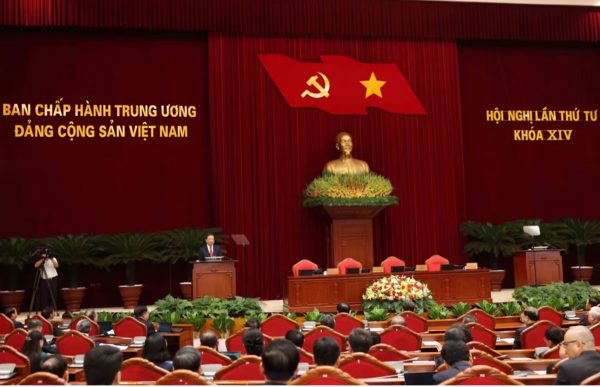 Nghiên cứu sửa đổi, bổ sung Điều lệ Đảng: Không né tránh những vấn đề mới đặt ra