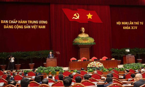 Nghiên cứu sửa đổi, bổ sung Điều lệ Đảng: Không né tránh những vấn đề mới đặt ra