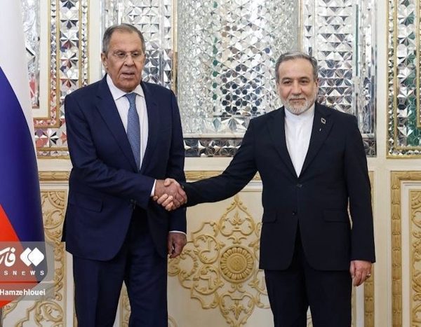 Ngoại trưởng Araghchi: Iran và Nga chưa bao giờ hợp tác chặt chẽ đến vậy
