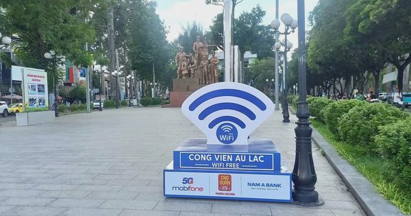 Ngồi công viên, bắt Wi-Fi miễn phí