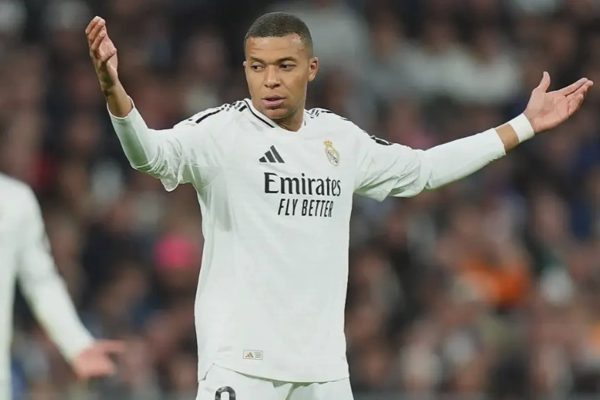 Ngôi sao Mbappe trả giá đắt sau vụ việc gây bức xúc với Trung Quốc