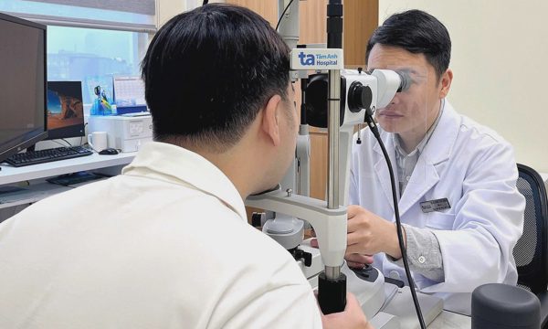 Ngủ không sâu giấc ảnh hưởng thị lực thế nào/?