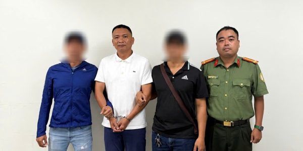 Người bị truy nã trong vụ án của 'trùm buôn siêu xe' về nước đầu thú