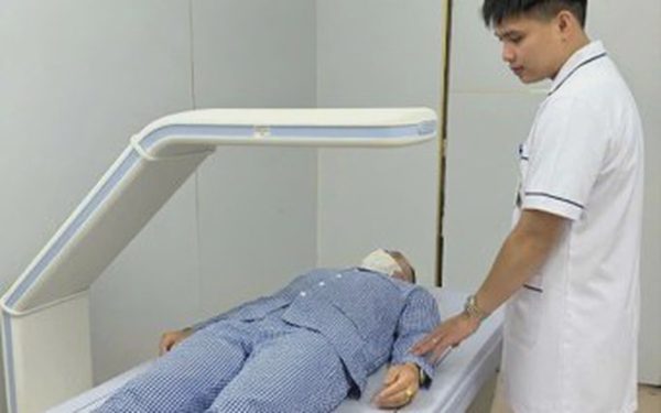 Người cao tuổi khi nào cần đo độ loãng xương?
