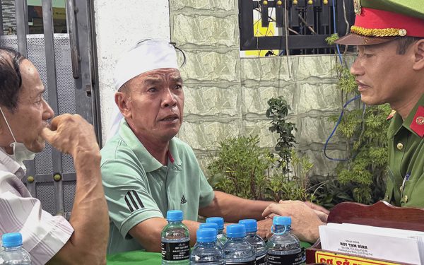 Người cha từ Nghệ An vào lo hậu sự cho con dâu và hai cháu chết oan trong thảm án ở Đồng Nai