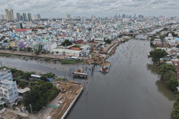 Người dân bờ Bắc kênh Đôi TPHCM sắp có thêm 4 cây cầu