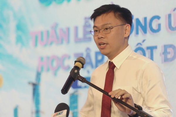 Người dân cần chủ động chọn lọc thông tin, tránh bị thuật toán số dẫn dắt