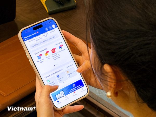 Người dân có thể tra cứu tình hình mưa ngập ở Thủ đô trên ứng dụng iHanoi
