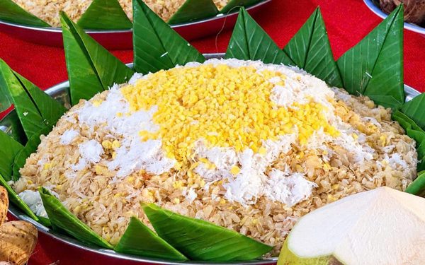 Người dân Khmer Nam Bộ cúng gì trong đêm lễ hội Óoc Om Bóc?