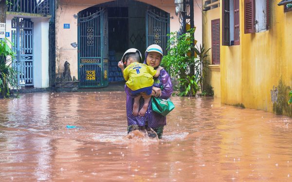 Người dân Lạng Sơn kể chuyện lũ lên trong đêm, những hình ảnh mới nhất tại hiện trường