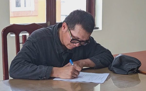 Người đàn ông đánh chó dã man ở Đà Lạt bị phạt 2 triệu đồng