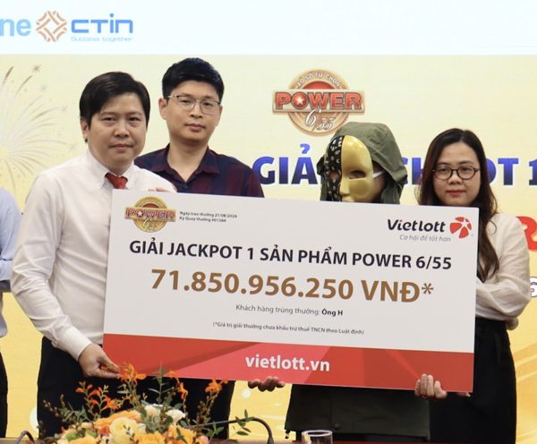 Người đàn ông hơn 1.100 lần trúng Vietlott tiếp tục ẵm giải gần 72 tỷ đồng