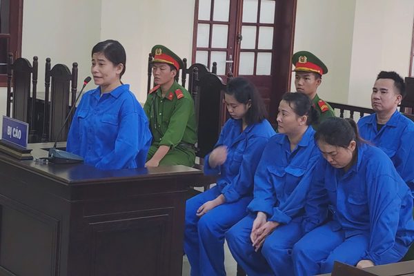 Người đàn ông nước ngoài bị gia đình "cô dâu" dàn cảnh lừa tiền cưới