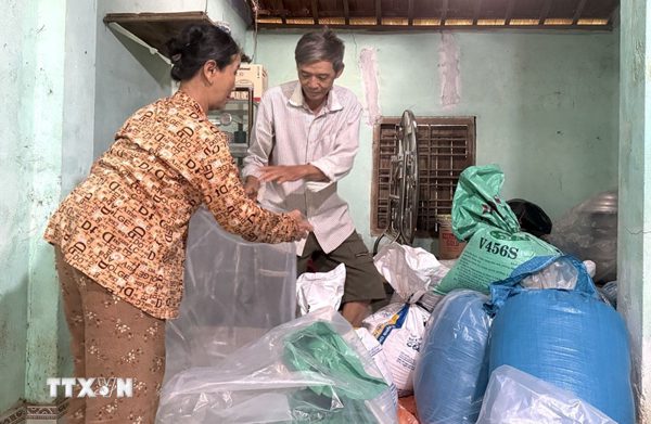 Người dân vùng “rốn lũ” Đắk Lắk chủ động tránh lũ