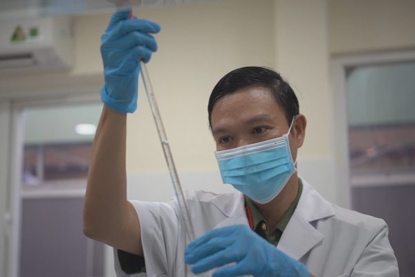 Người đến trước mỗi bữa tiệc của nguyên thủ