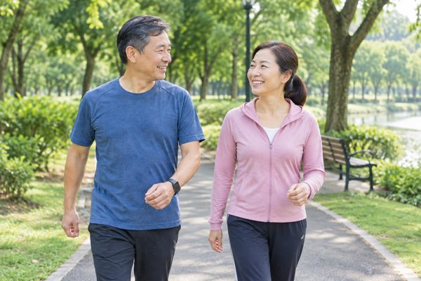 Người đi bộ nhanh và chậm, ai sống thọ hơn?