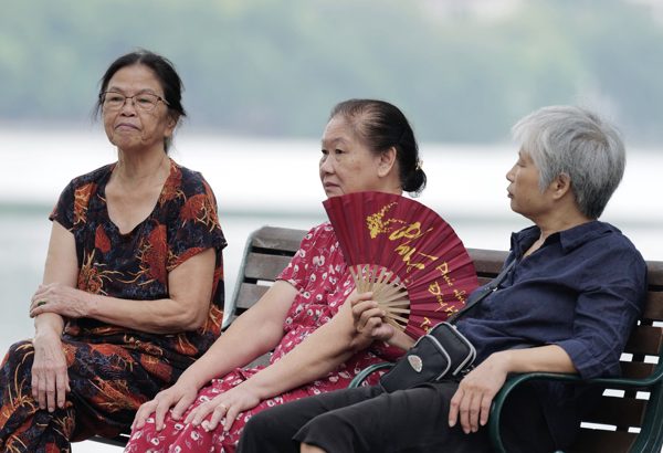 Người đóng BHXH không đủ điều kiện hưởng lương hưu nhận trợ cấp thế nào?