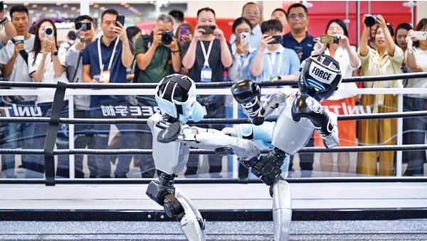 Người đứng sau sự bùng nổ của robot hình người Trung Quốc