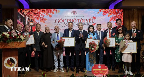 Người Hà Nội tại Đức hướng về Thủ đô, vun đắp cộng đồng đoàn kết