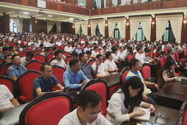 “Người lãnh đạo không nhất thiết là chuyên gia, nhưng cần hiểu công nghệ”