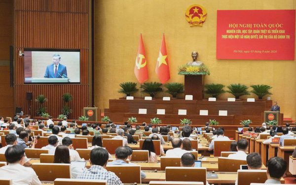 Người lãnh đạo phải gần dân, lắng nghe và hành động vì dân