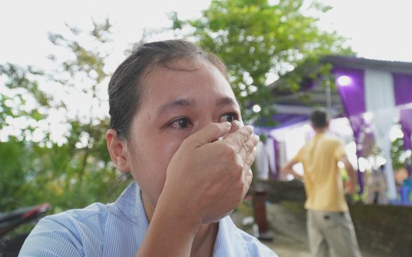 Người mẹ lao công tử vong trên con đường 'làm mãi không xong', 3 con thơ mồ côi cả cha lẫn mẹ