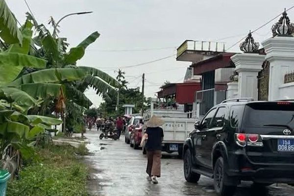 Người phụ nữ gần 70 tuổi ở Hải Phòng đâm tử vong hàng xóm rồi tự sát