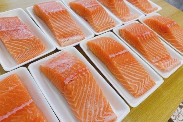 Người Việt có cơ hội mua cá hồi Na Uy giá tốt hơn nhờ được miễn thuế