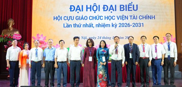 NGƯT.PGS.TS Phạm Văn Liên giữ chức Chủ tịch Hội cựu giáo chức Học viện Tài chính nhiệm kì đầu tiên