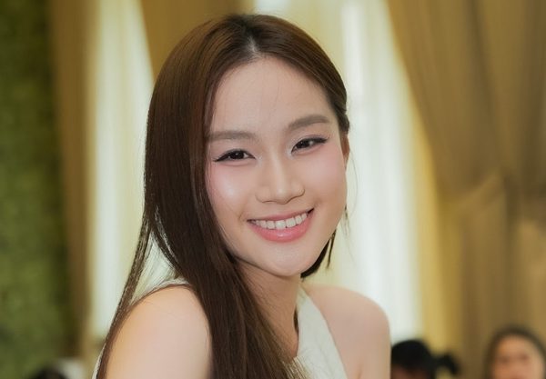 Nguyễn Ngọc Thảo Nguyên - nữ sinh Học viện Hàng không 4 kỳ liên tiếp nhận học bổng vào chung kết Hoa hậu Việt Nam