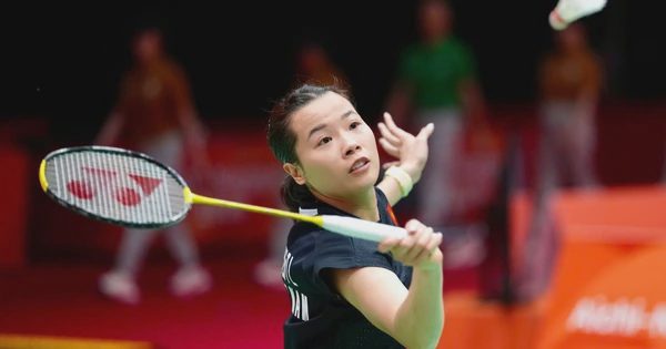 Nguyễn Thùy Linh ngược dòng ngoạn mục ở giải cầu lông có tiền thưởng 13 tỉ đồng