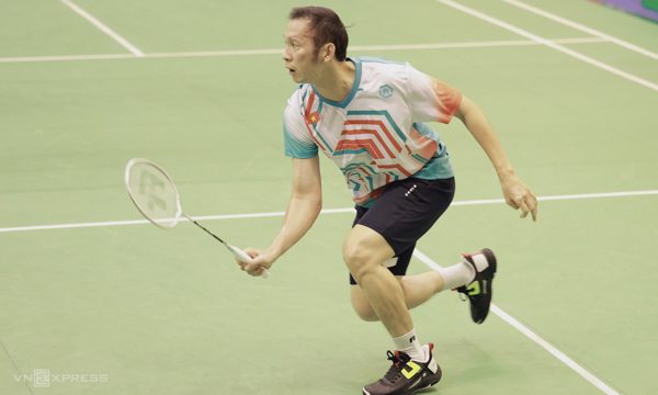 Nguyễn Tiến Minh thắng đối thủ kém 23 tuổi ở Vietnam Open 2026