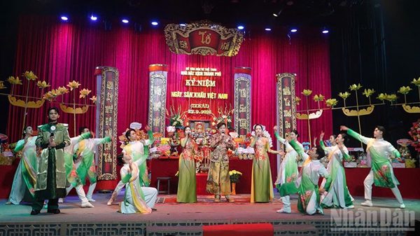 Nhà hát Kịch Thành phố Hồ Chí Minh tổ chức kỷ niệm Ngày Sân khấu Việt Nam