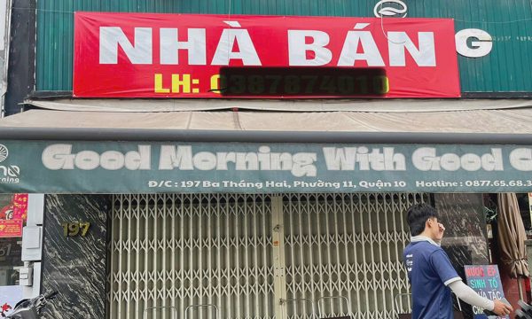 Nhà hẻm, nhà phố tại TP HCM 'rớt giá' hàng tỷ đồng