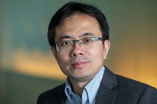 Nhà khoa học nghiên cứu ung thư từng đoạt giải ở Mỹ về đại học Trung Quốc