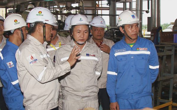 Nhà máy Đạm Cà Mau bảo dưỡng hơn 3.200 hạng mục giữa mùa mưa