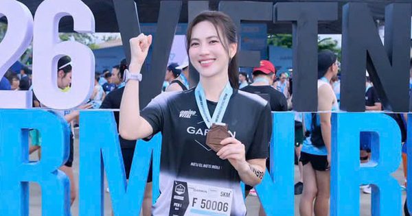 Nhã Phương, Phương Anh Đào khoe nhan sắc trên đường chạy