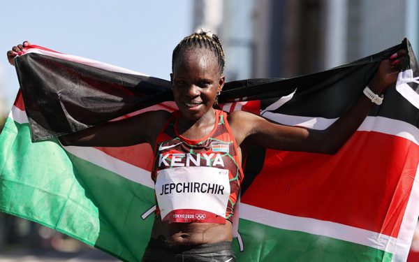Nhà vô địch thế giới dính doping, làng marathon rúng động